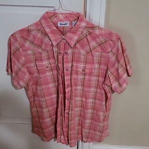 Pink Short Sleeve Snap Up M